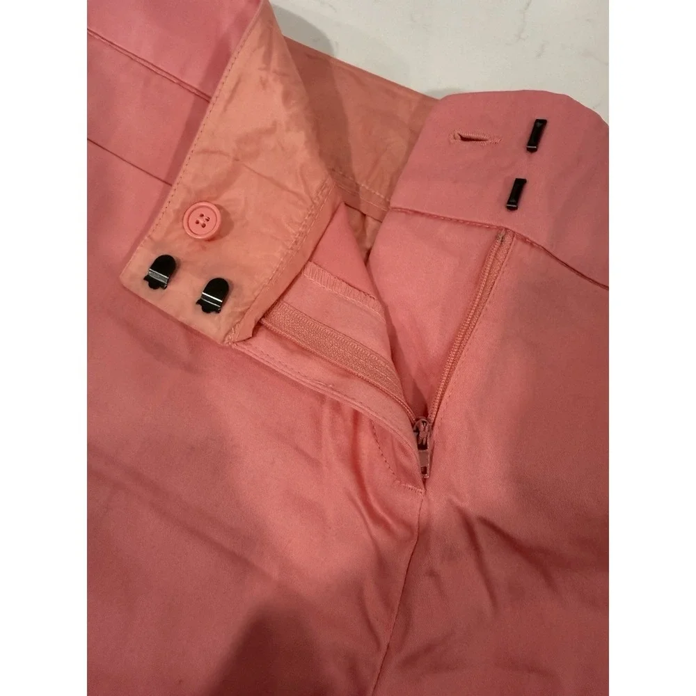 Sag Harbor (Express) Shorts Womans Sz 14 Pink 4 Pockets Zip/Hook/Eye/Button‎ NWT